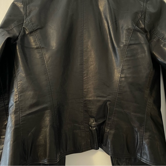 M0851 Black Fitted Leather Jacket - Picture 7 of 14